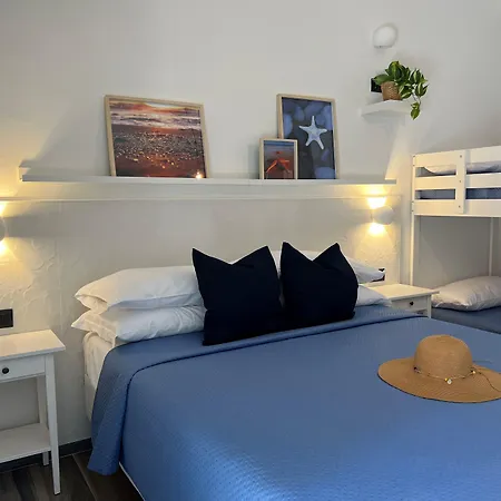 Fronte Mare فندق مبيت وإفطار 4*
