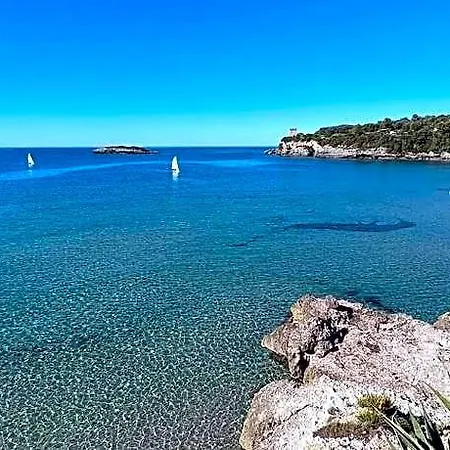 Fronte Mare Bed & Breakfast